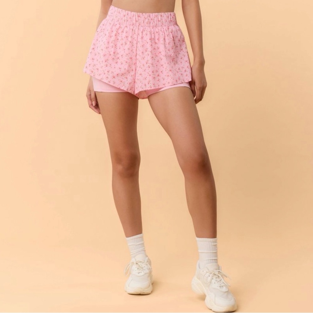 Blogilates Pink Floral Ruffle Shorts Womens Small Workout Hot Girl Walk Yoga NWT